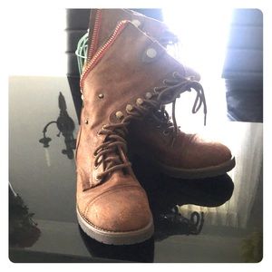 American Eagle Boots